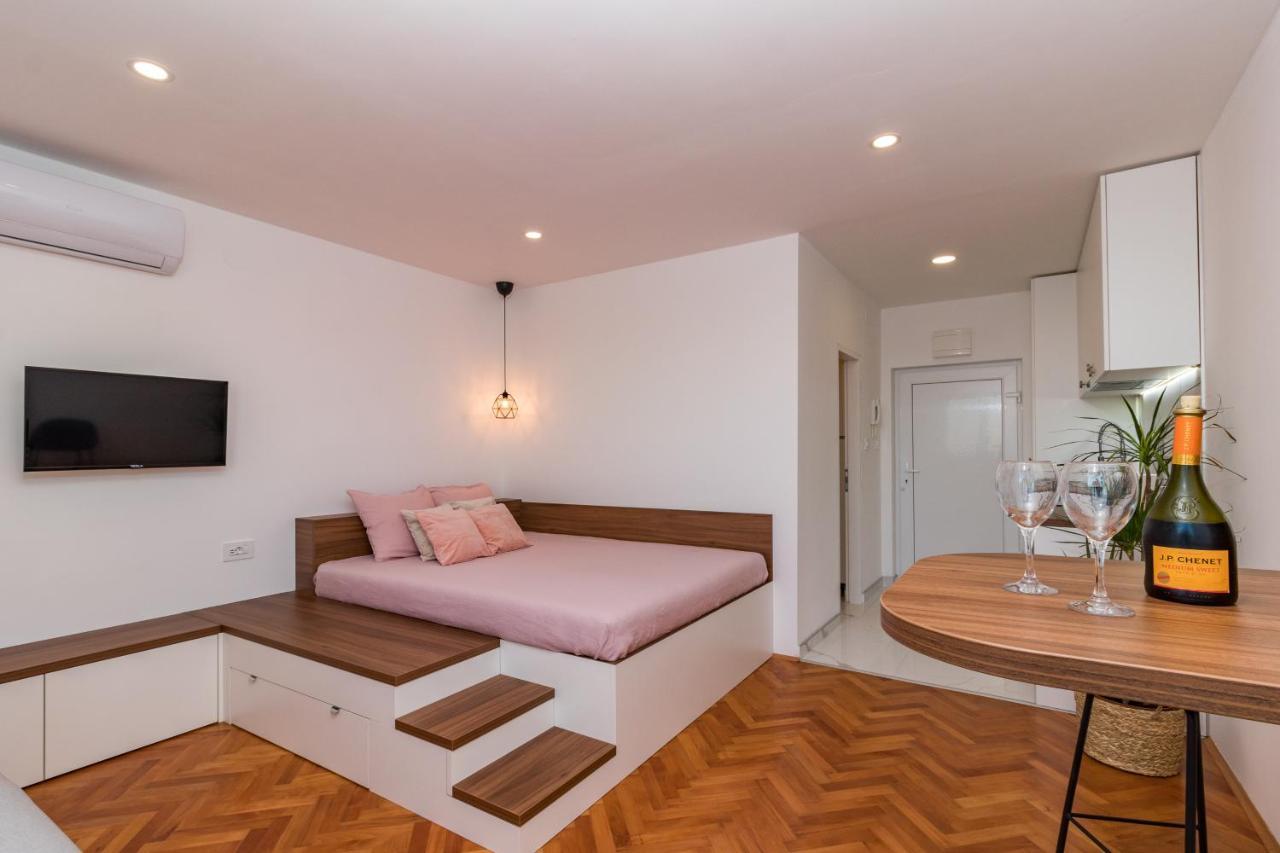PUY Top Floor Modern Apartment With Incredible Views מראה חיצוני תמונה